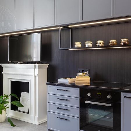Feminine Studio Fragola Apartments Krakow Bagian luar foto