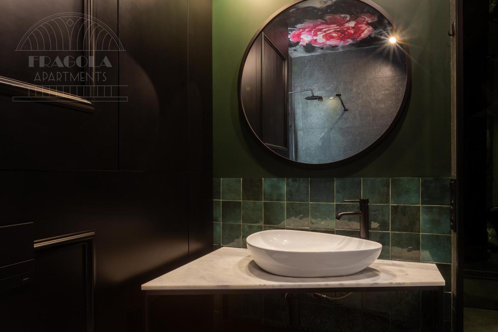 Feminine Studio Fragola Apartments Krakow Bagian luar foto